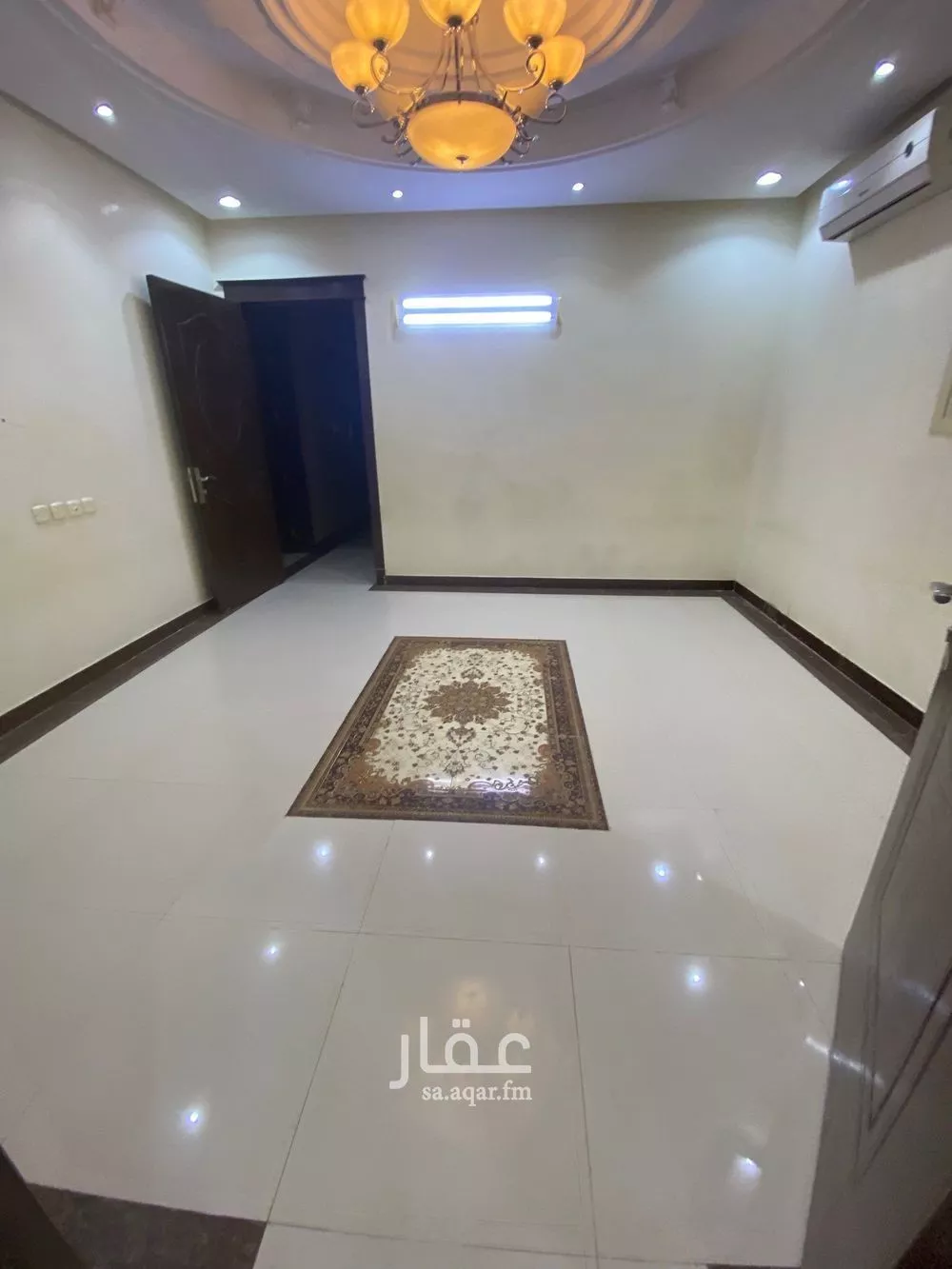فيلا 6 غرف في المونسية 12