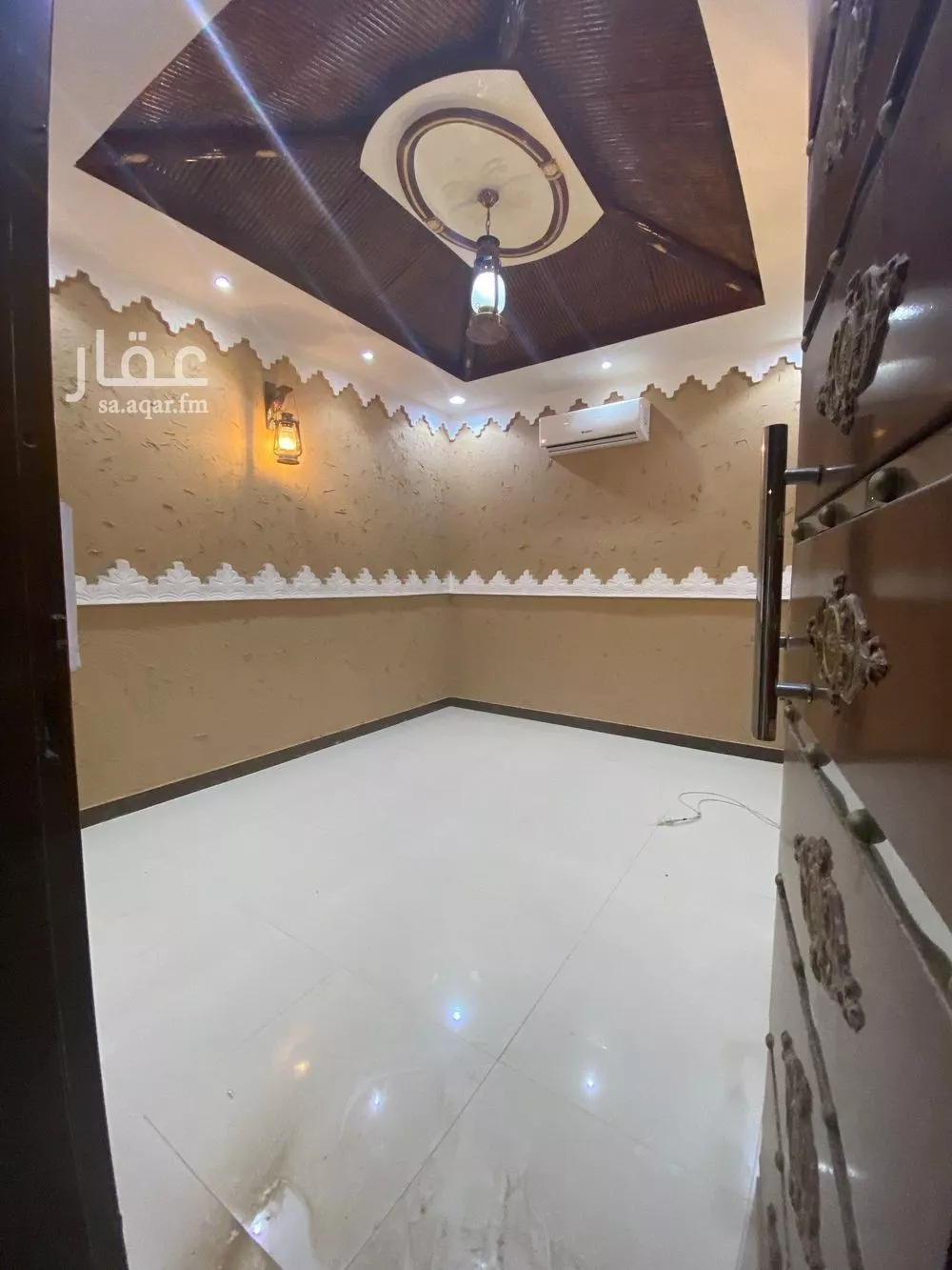 فيلا 6 غرف في المونسية 13