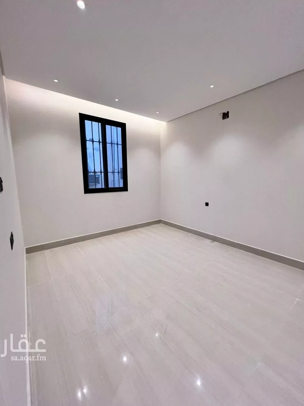 فيلا 6 غرف في طويق 6