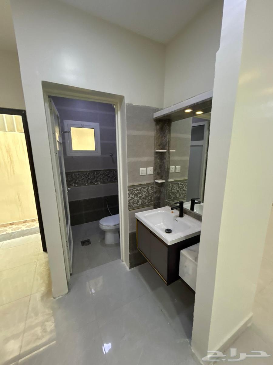 فيلا 8 غرف في ضاحية الملك فهد 20