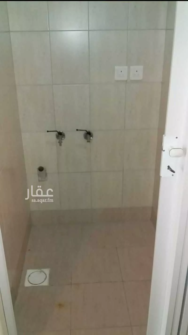 2 bedroom apartment in Mishrifah 3