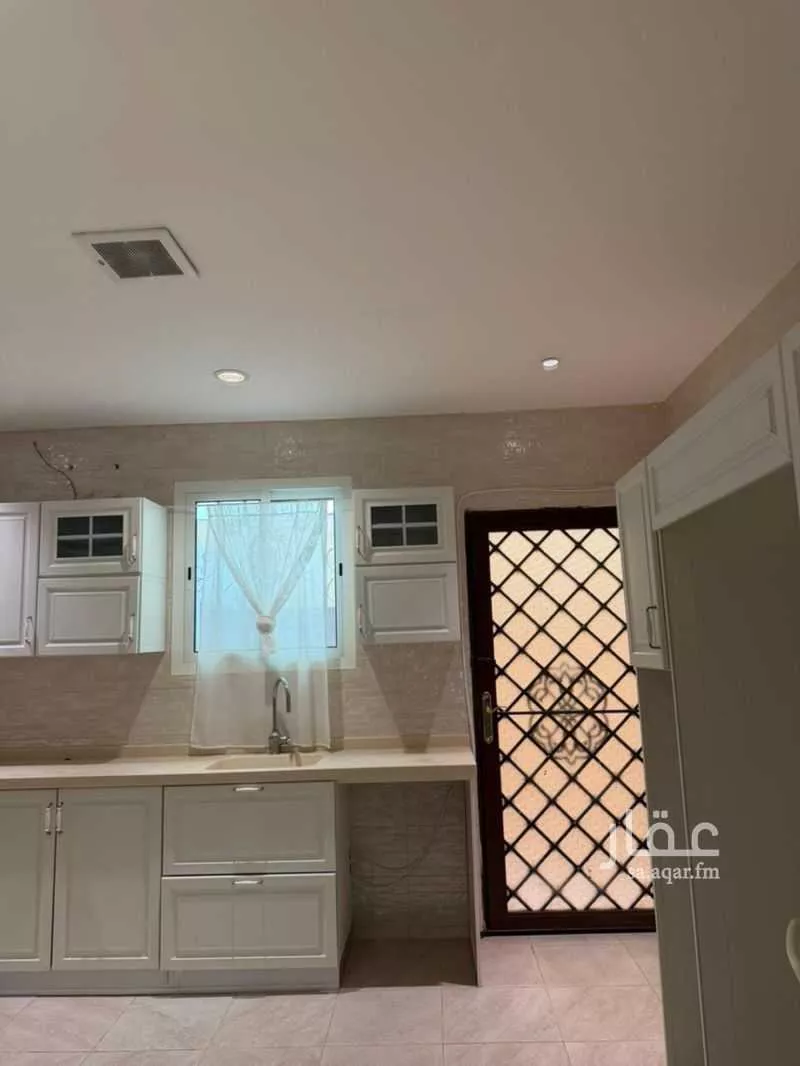 7 bedroom villa in Al Yasmin 2