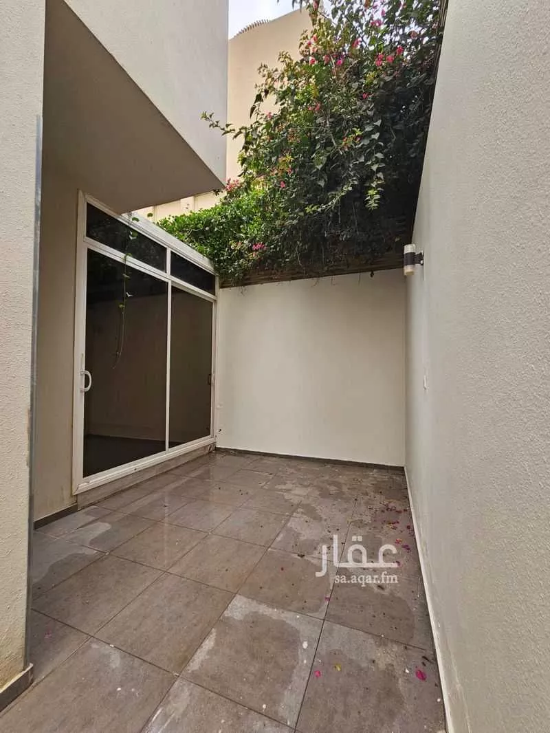 7 bedroom villa in Al Aridh 18