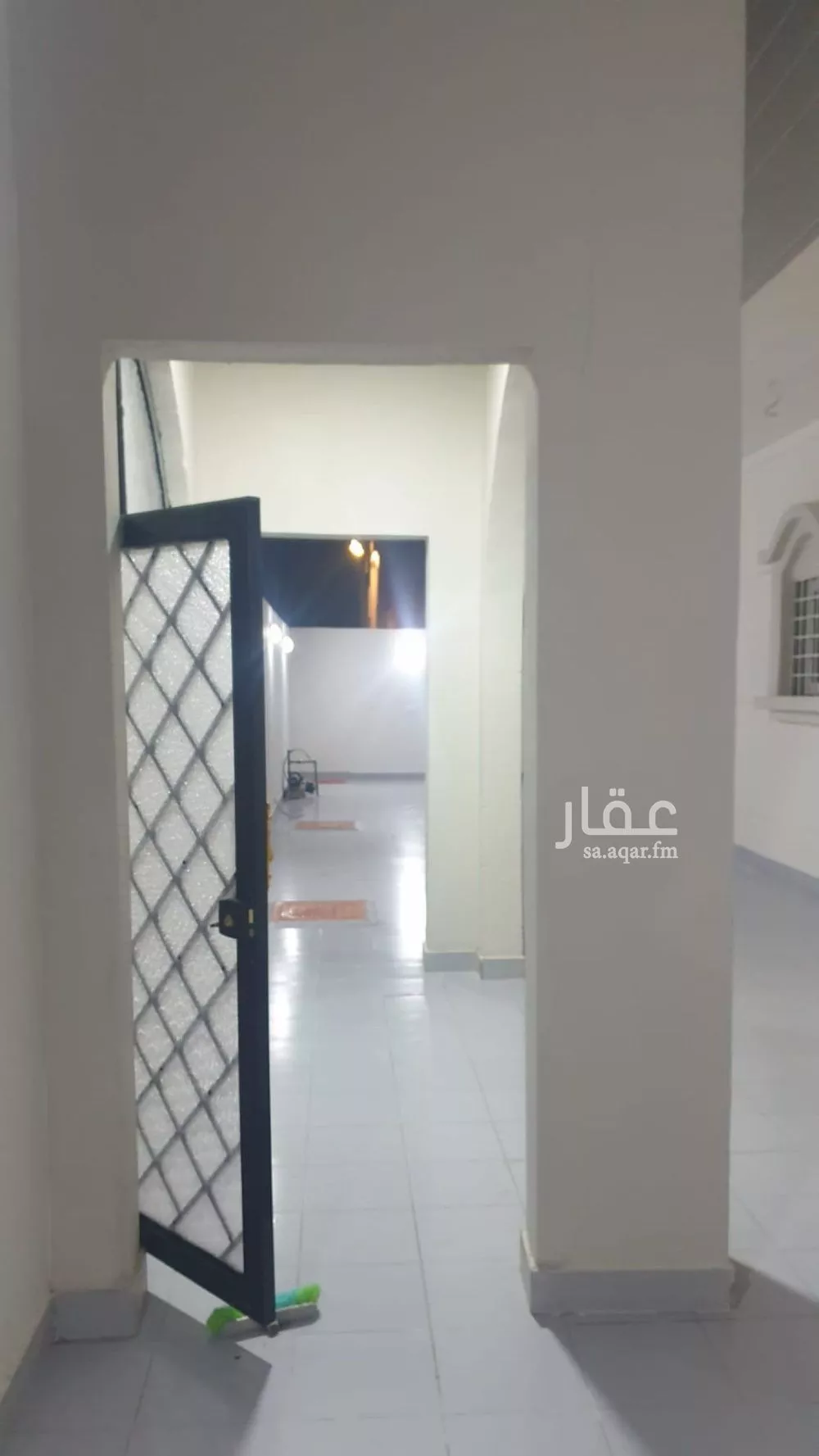 عمارة 900 م² في الصالحية 12