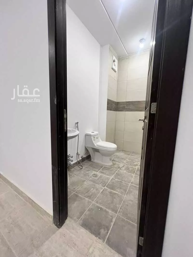 فيلا 4 غرف في الرياض 11