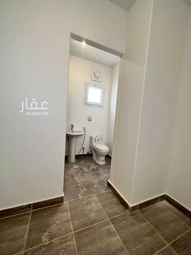 فيلا 4 غرف في الرياض 3