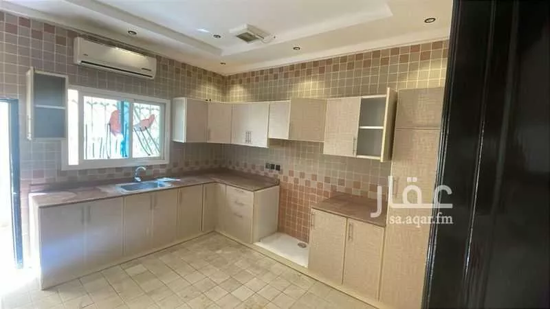 5 bedroom villa in Hittin 17