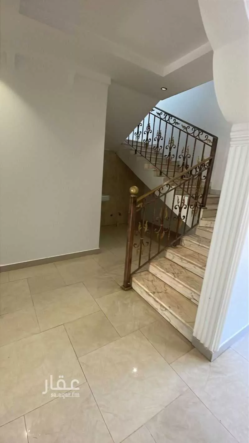 5 bedroom villa in Hittin 9