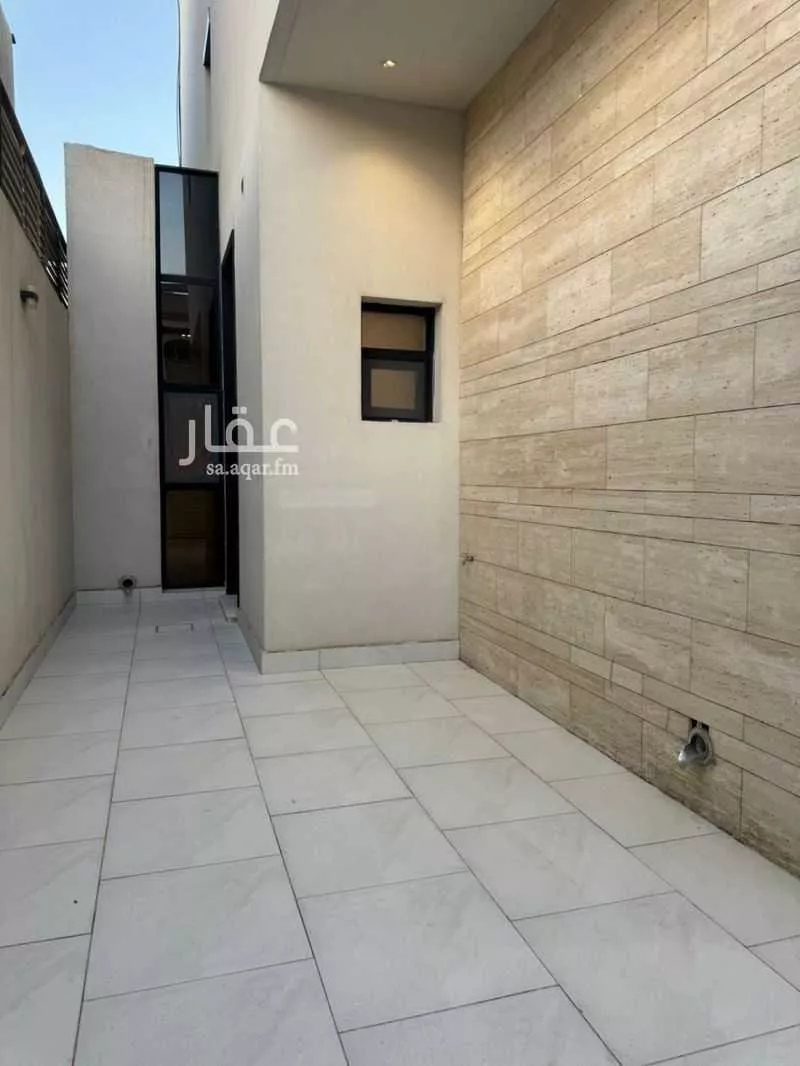 فيلا 6 غرف في العليا 3