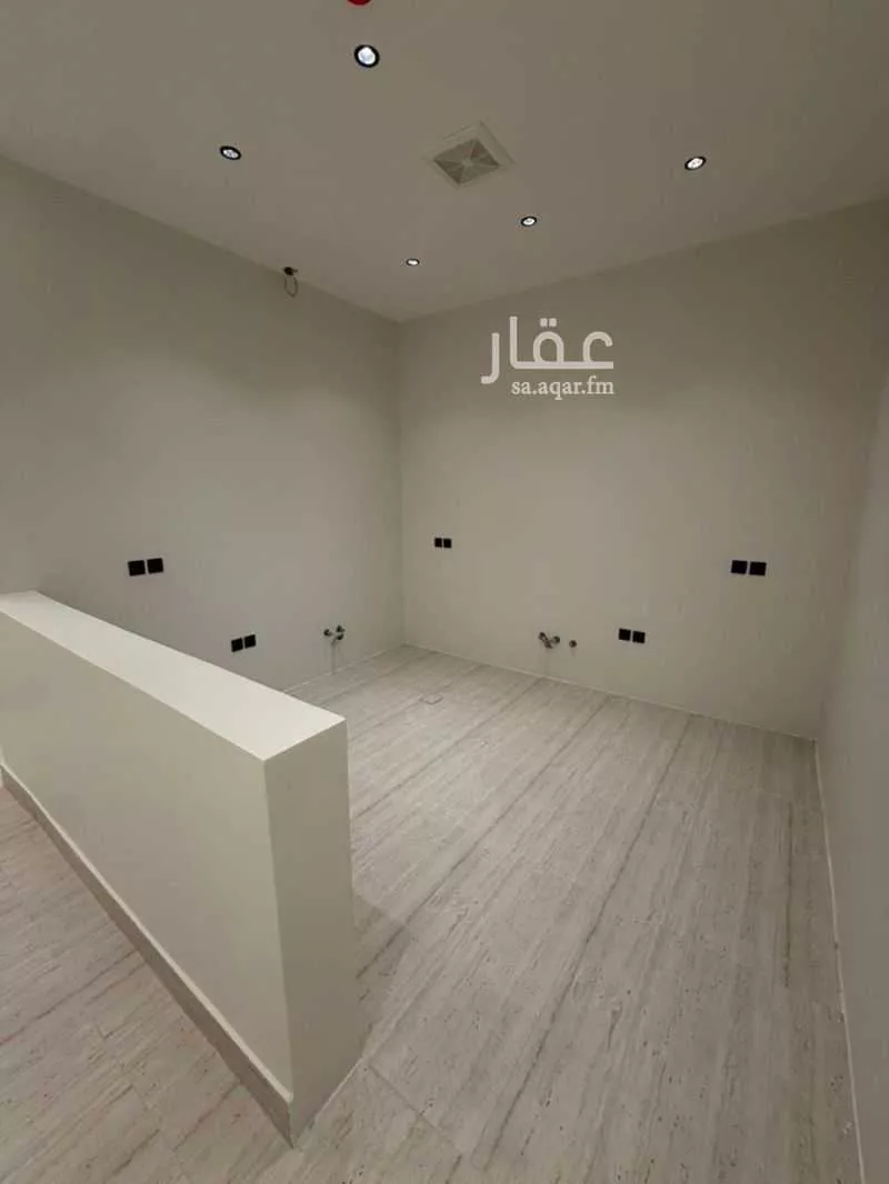 3 bedroom apartment in Dhahrat Laban 7