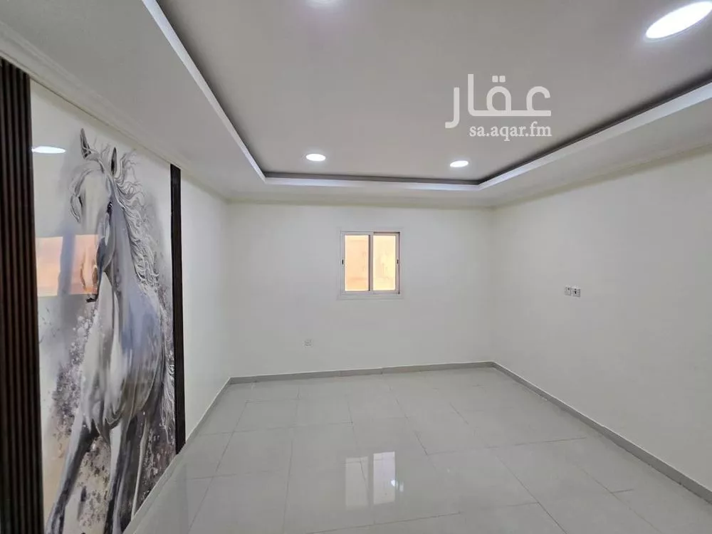 شقة 4 غرف في النور 22