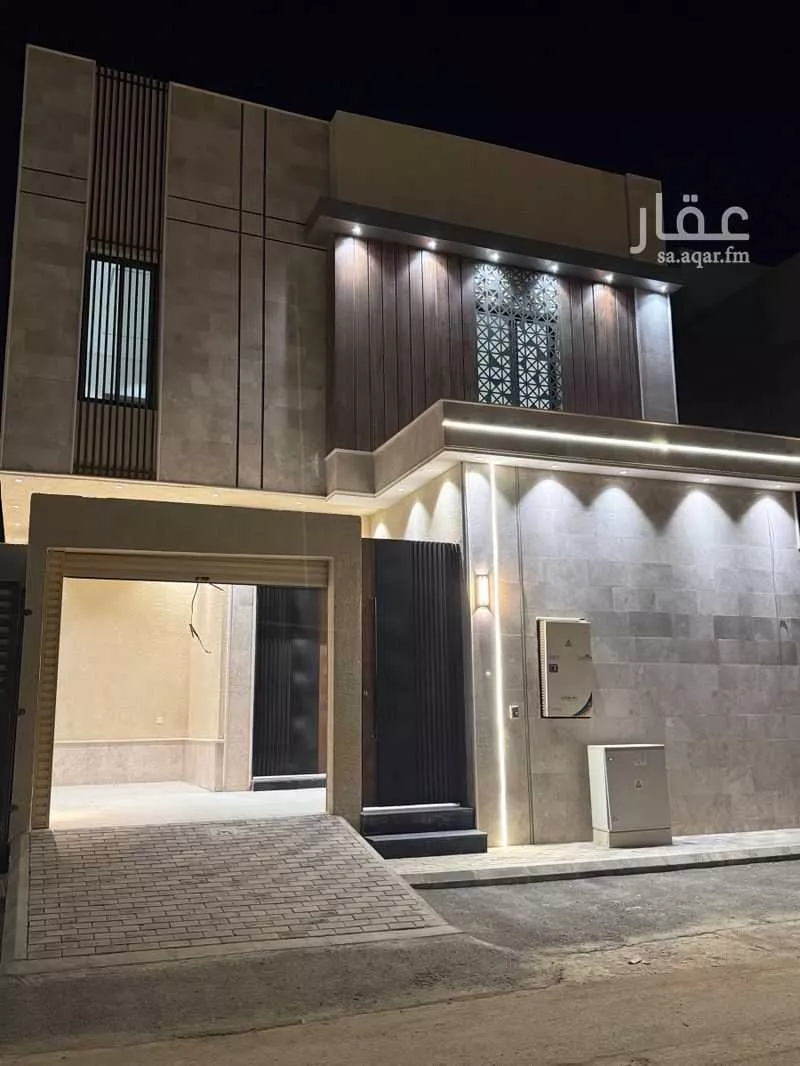 4 bedroom villa in Al Janadriyah 5