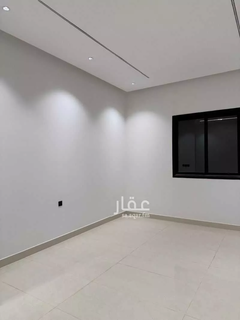 4 bedroom villa in Al Janadriyah 7
