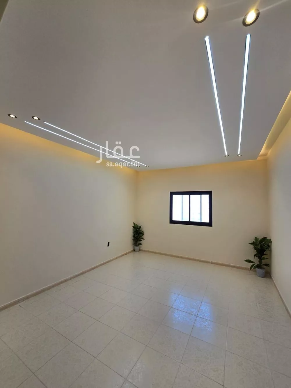 شقة 4 غرف في طيبة 25
