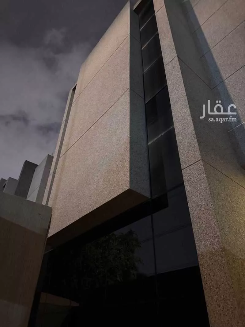 فيلا 5 غرف في الرفيعة 4