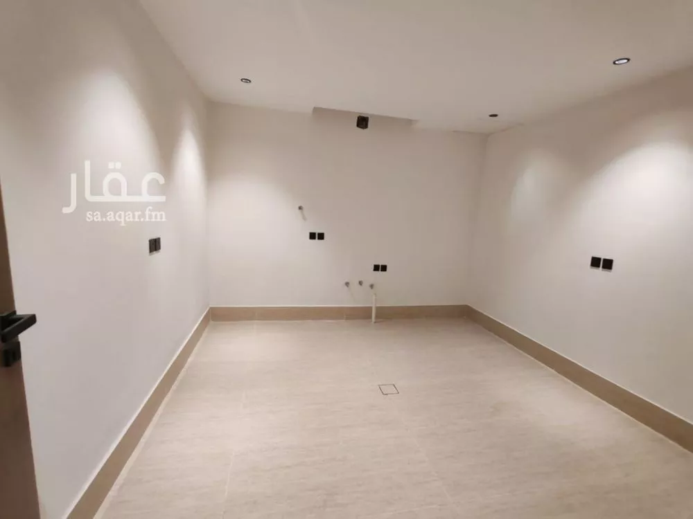شقة 4 غرف في طويق 13