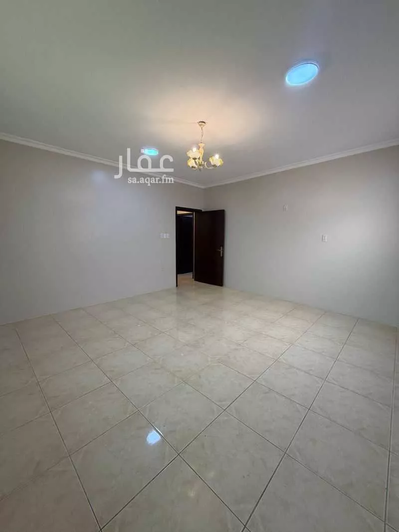 2 bedroom apartment in Al Muraikabat 2