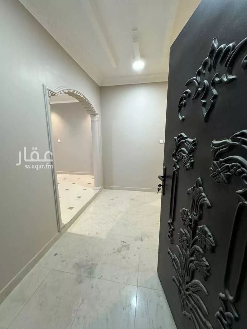 فيلا 12 غرف في العريجاء الغربية 3