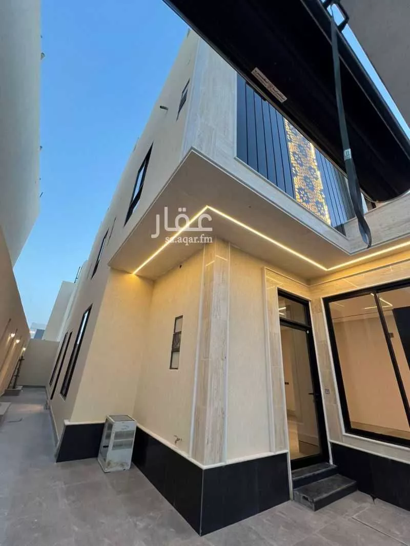 7 bedroom villa in Ash Sharq 2