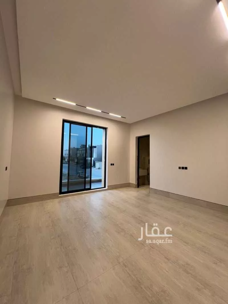 7 bedroom villa in Ash Sharq 12