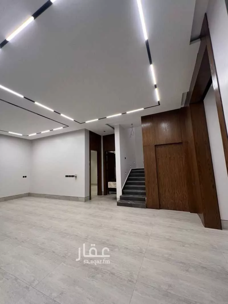 7 bedroom villa in Ash Sharq 5