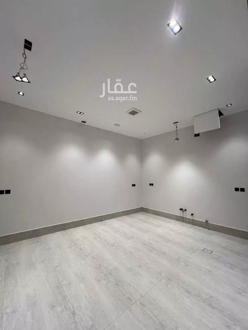 7 bedroom villa in Ash Sharq 6