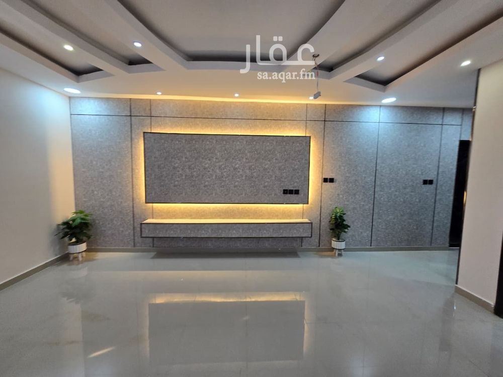 5 bedroom apartment in Dahiat King Fahd, Eastern Province 11