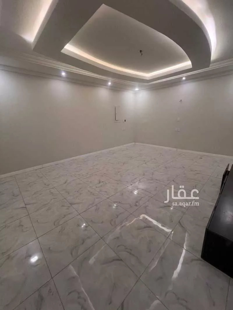 شقة 6 غرف في احد 5