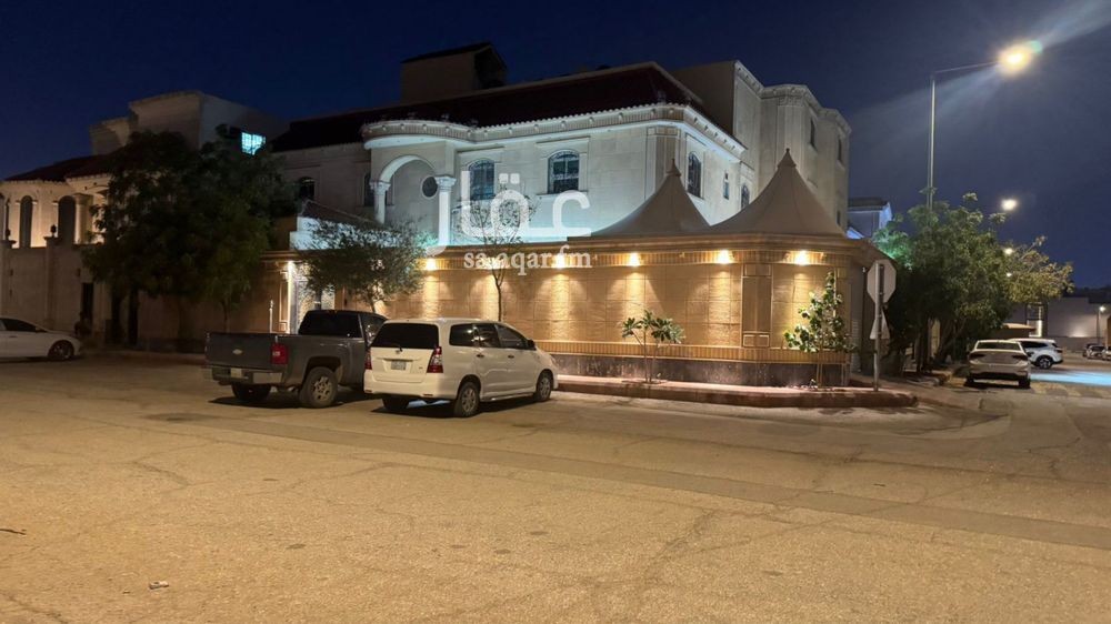4 bedroom villa in Al Yarmouk, Riyadh