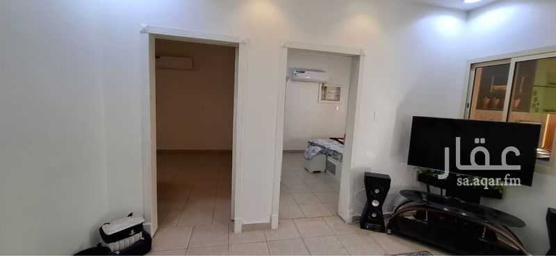 2 bedroom apartment in Az Zuhur, Eastern Province 3
