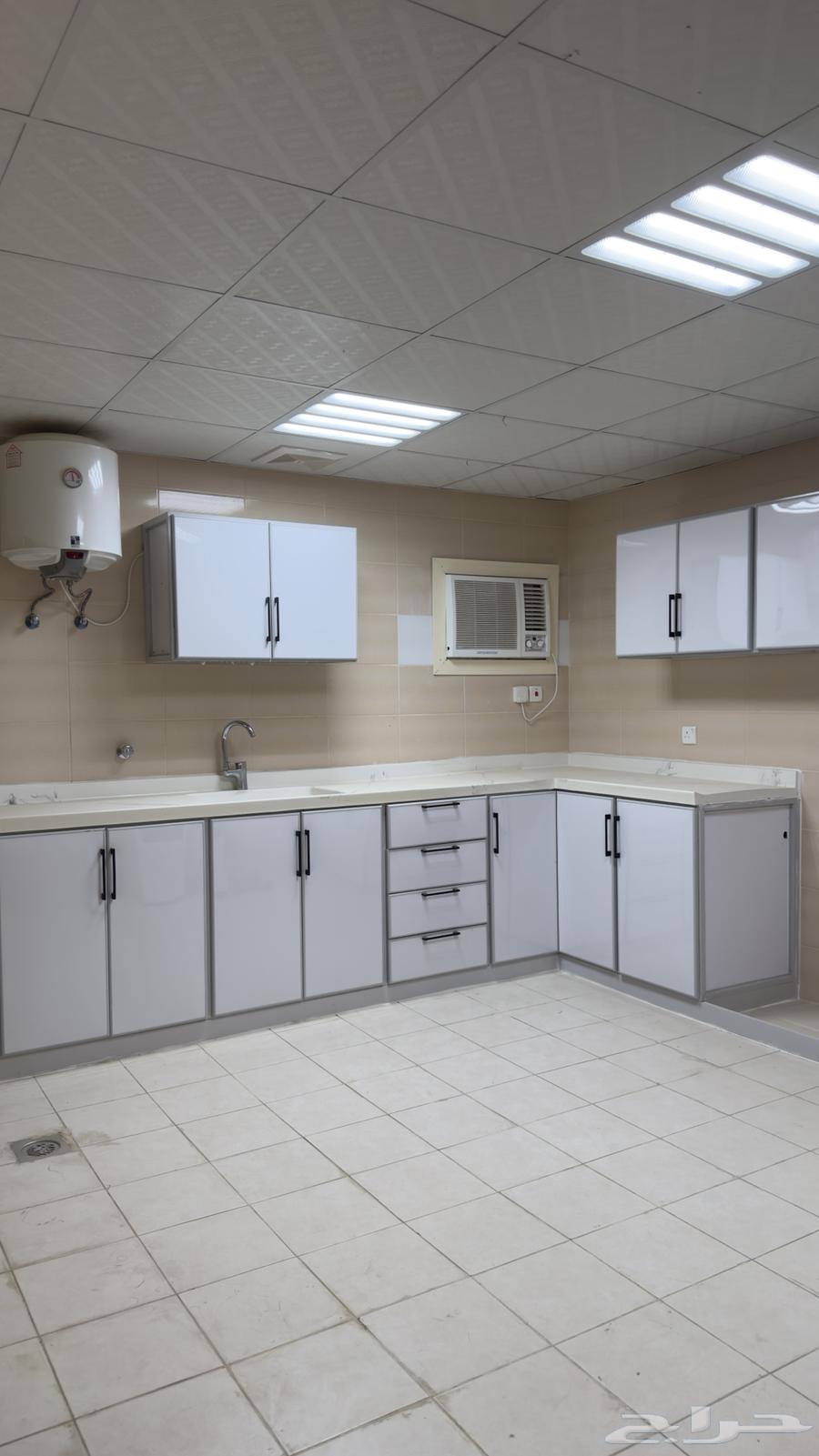 4 bedroom apartment in Al Hijra 10