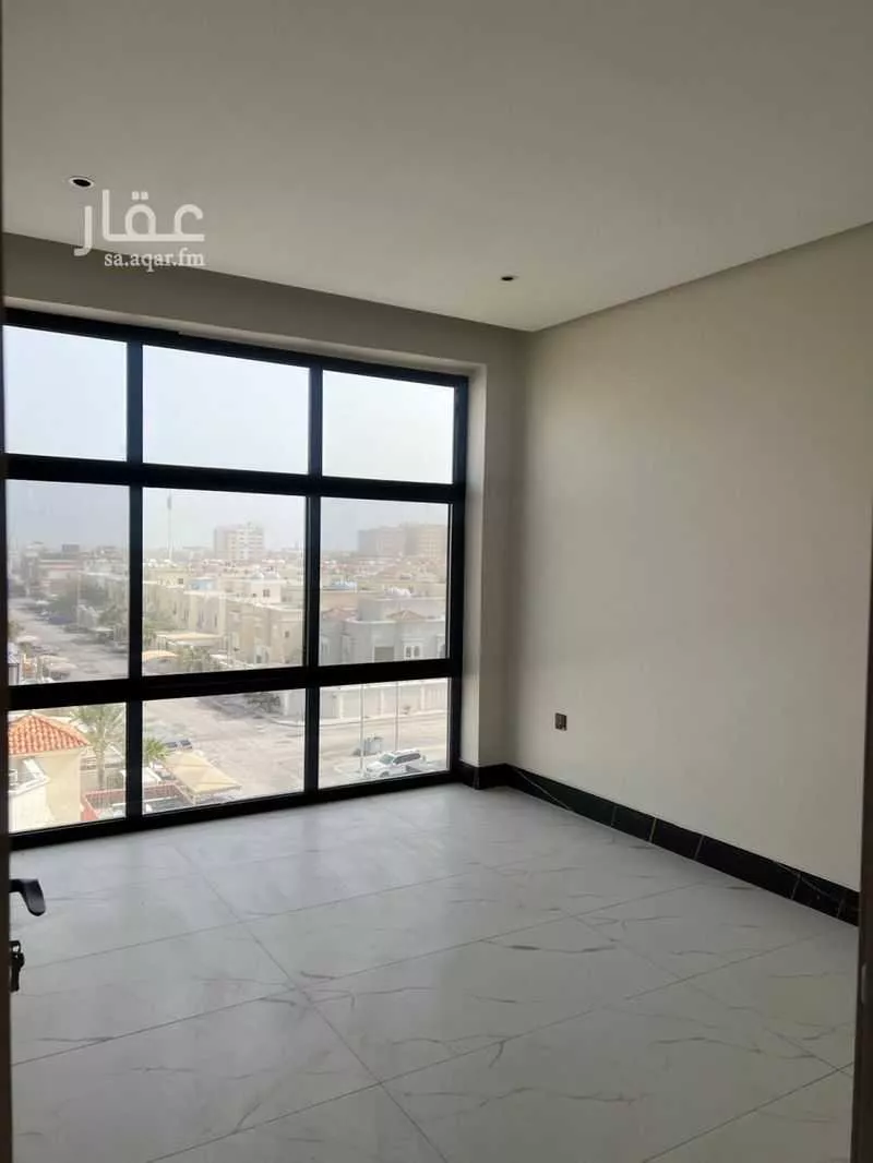 4 bedroom apartment in Ash Shati Al Gharbi 4