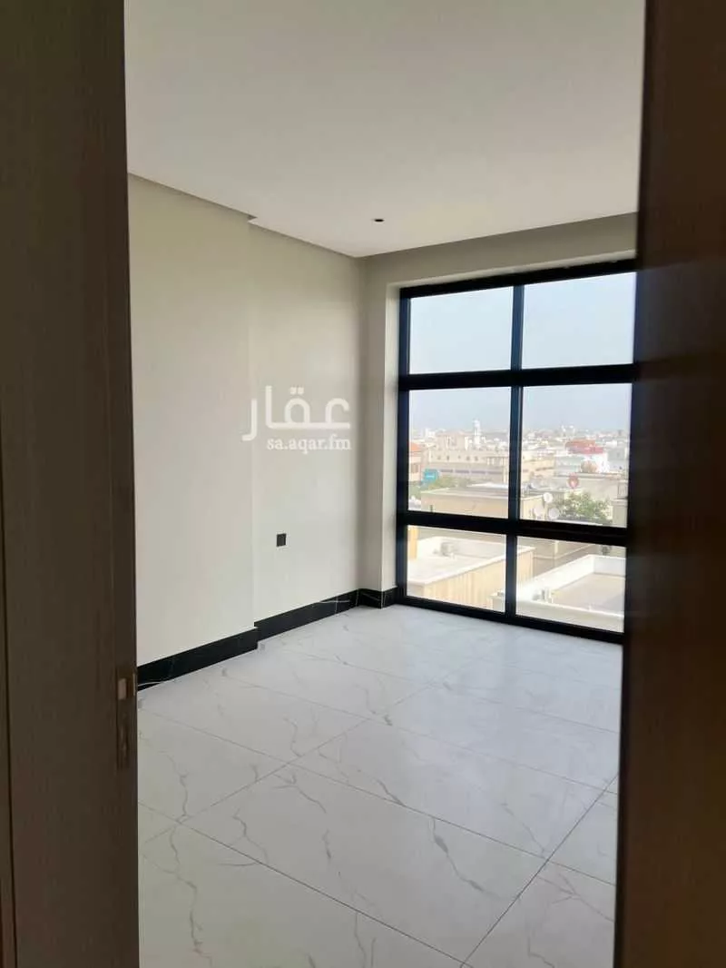 4 bedroom apartment in Ash Shati Al Gharbi 5