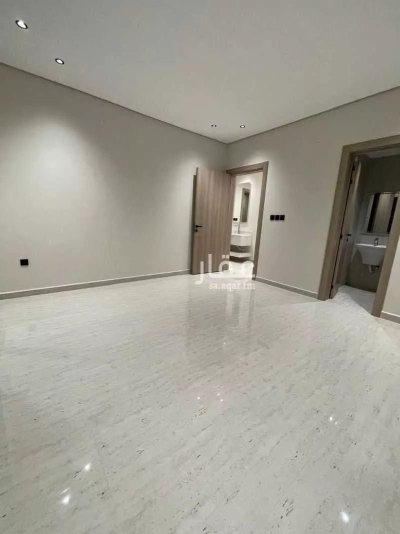 5 bedroom apartment in Ash Shulah 20