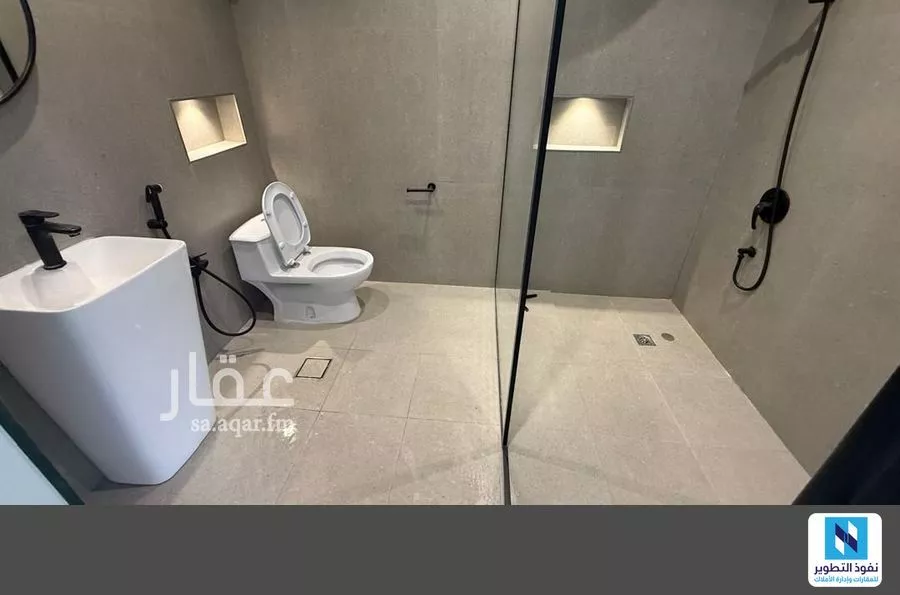 3 bedroom apartment in Qurtubah 7