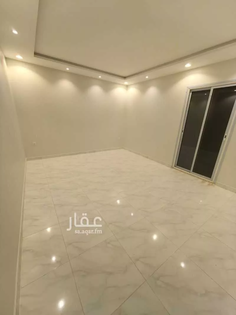فيلا 18 غرف في العارض 24