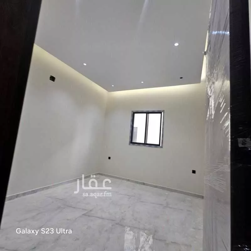 5 bedroom apartment in Al Qairawan, Riyadh 4