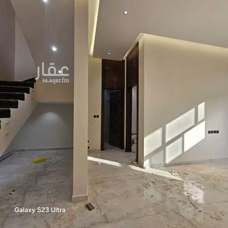 5 bedroom apartment in Al Qairawan, Riyadh 6