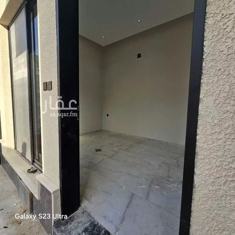 5 bedroom apartment in Al Qairawan, Riyadh 8
