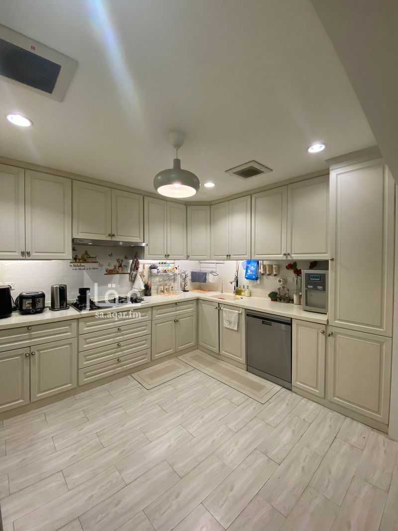 4 bedroom apartment in Al Fayha, Riyadh 10