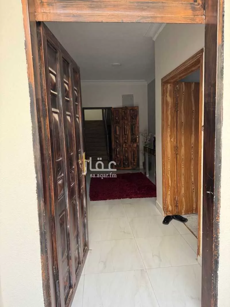 6 bedroom villa in Ishbiliyah 10
