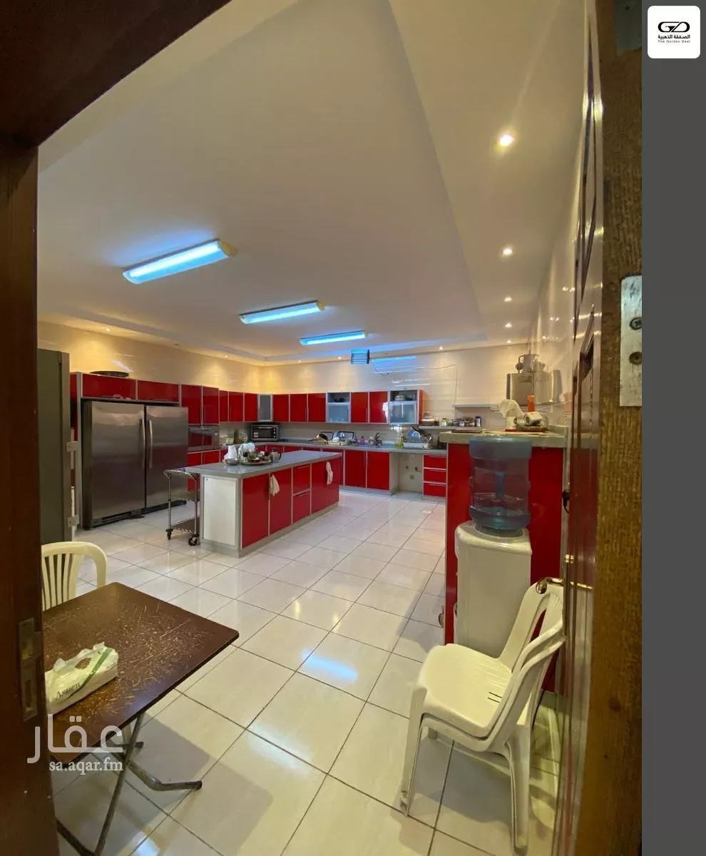 فيلا 6 غرف في البساتين 18