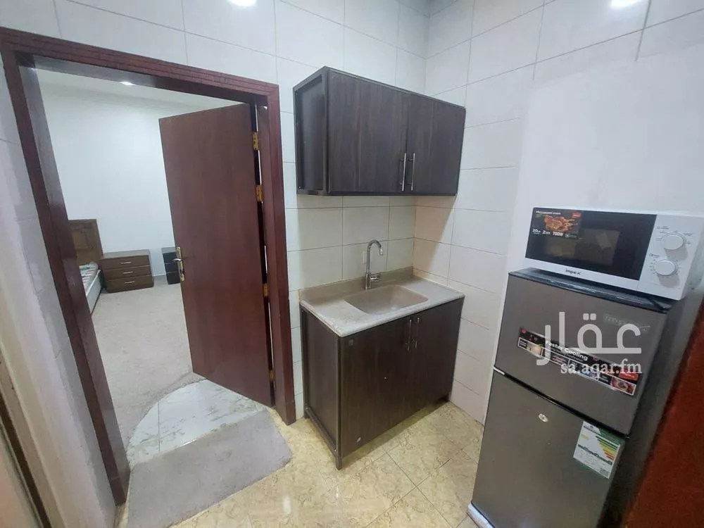 عمارة 600 م² في الضباب 6
