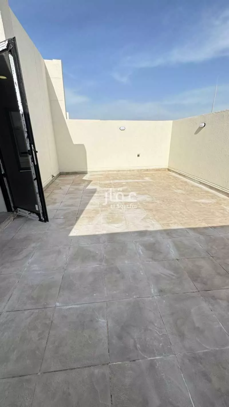 فيلا 7 غرف في الشرق 21