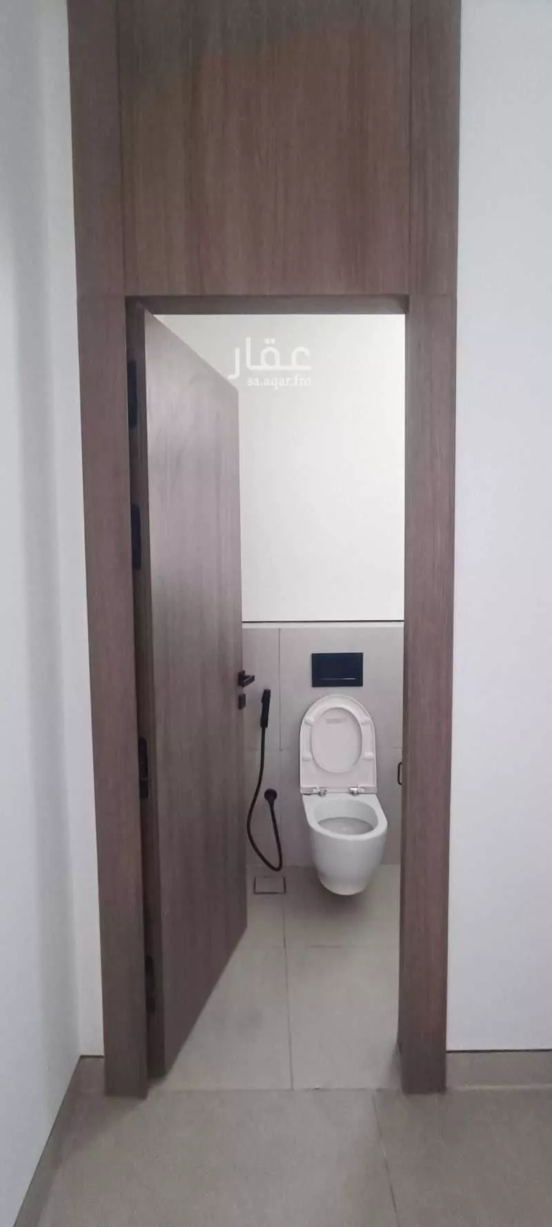 فيلا 8 غرف في الفنار 10