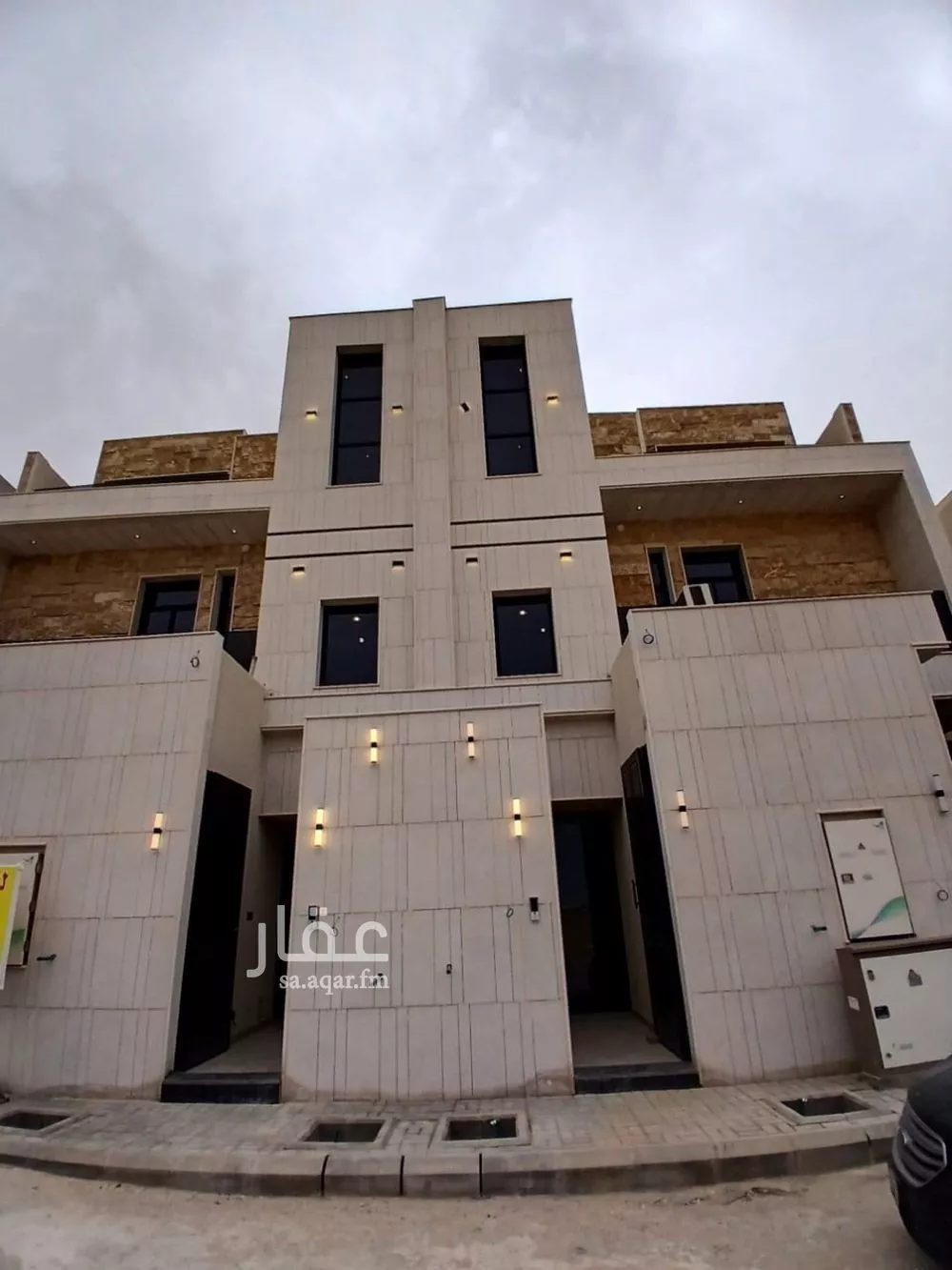فيلا 4 غرف في الرمال 13