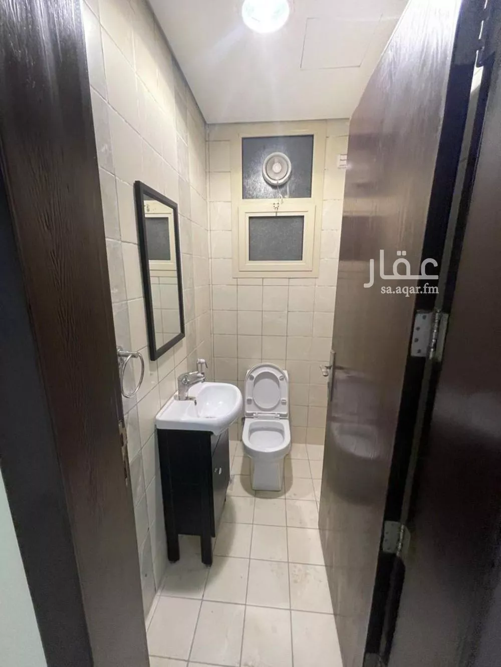 شقة 3 غرف في الملقا 2