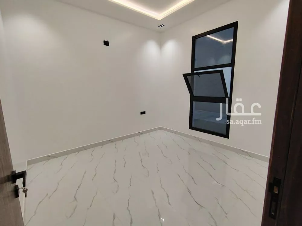 فيلا 6 غرف في القادسية 19