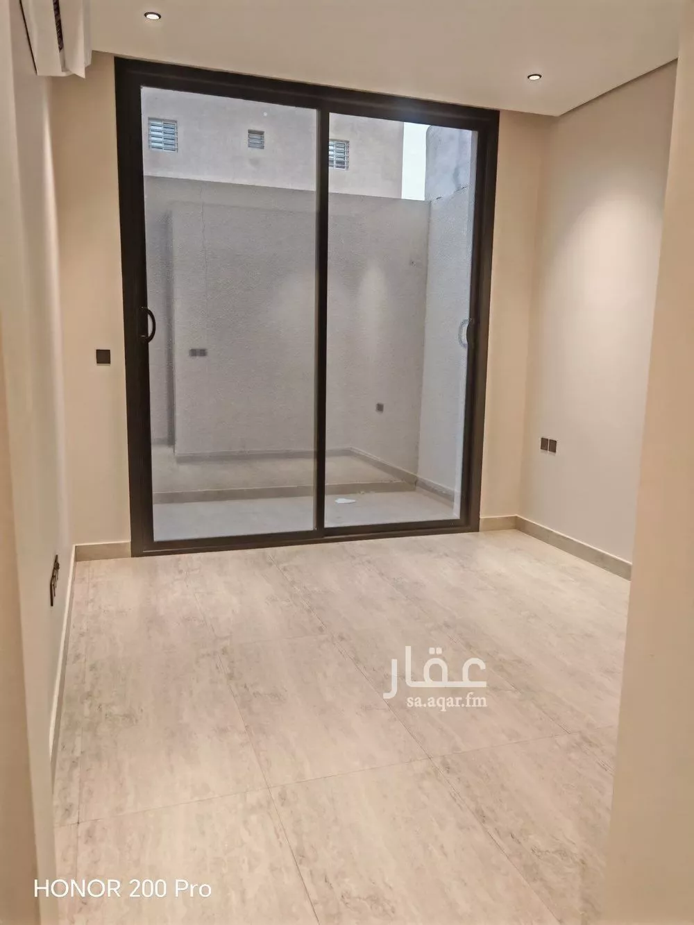 شقة 2 غرف في النرجس 4