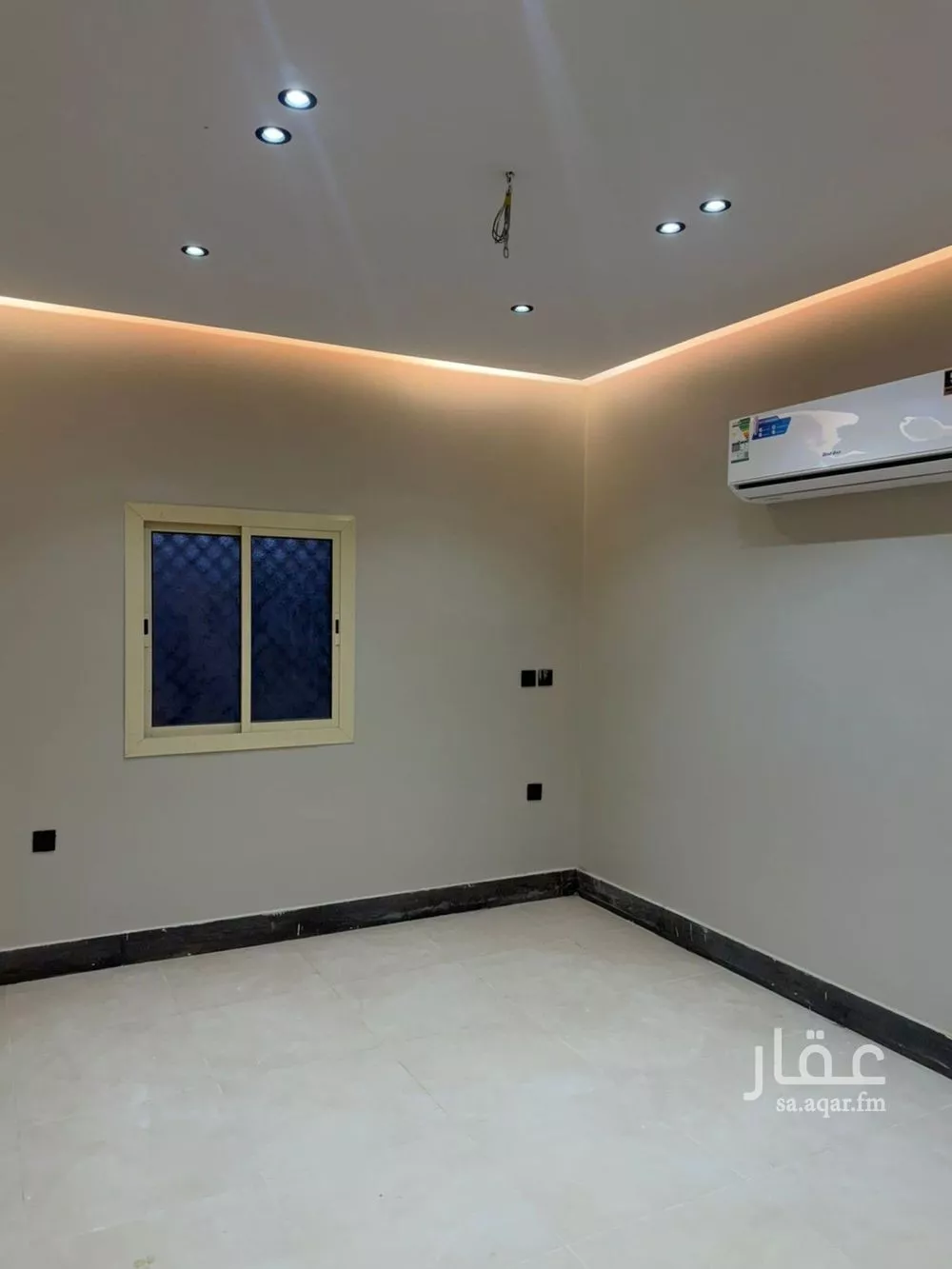 شقة 4 غرف في سكة الحديد 15